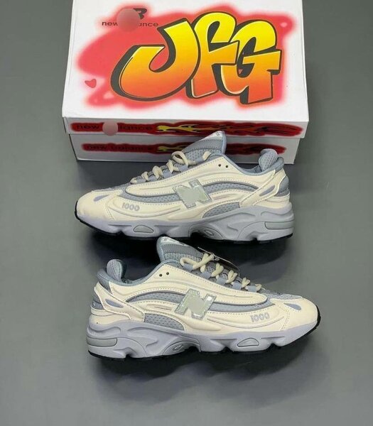 New balance sneaker