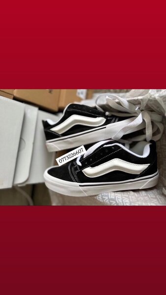 VANZ OFF THE WALL
