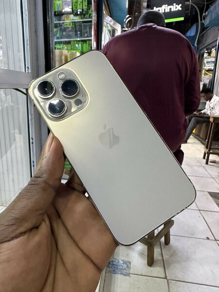 iPhone 14 pro Max