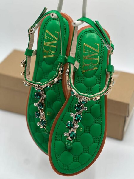 Zara slippers