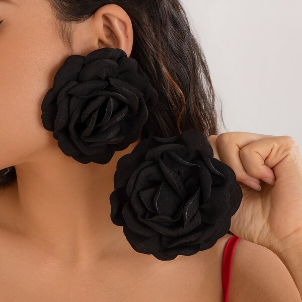 Ladies flower earrings