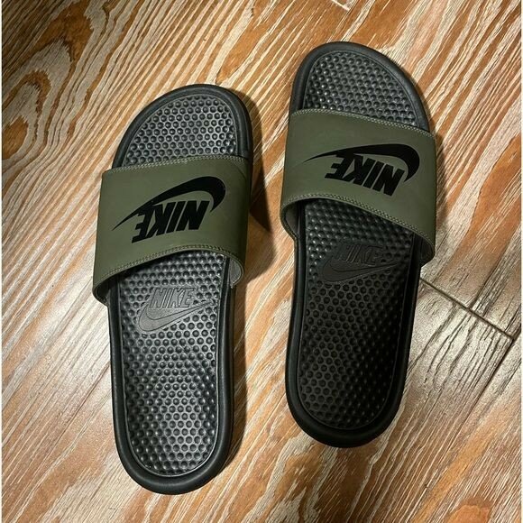 Nike slide