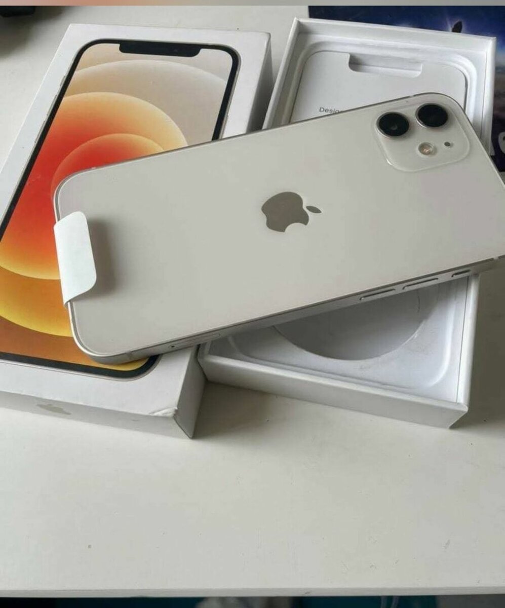 iPhone 12