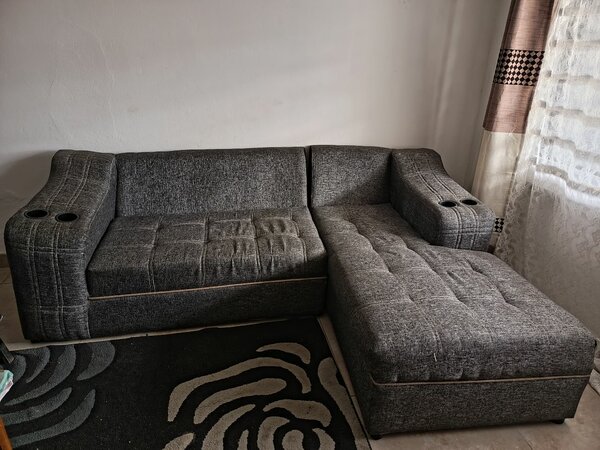L-shape chair