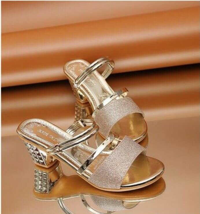 Sandales à talons