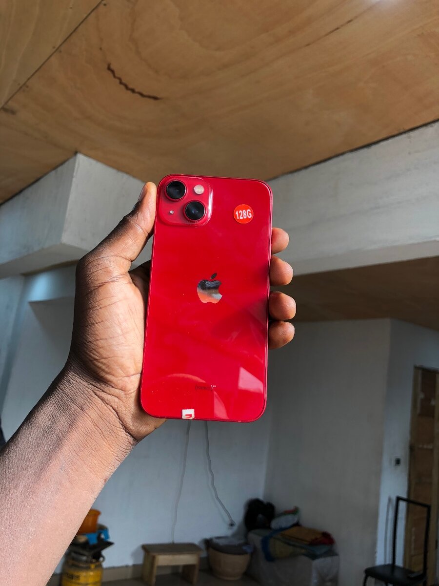 iPhone 13s