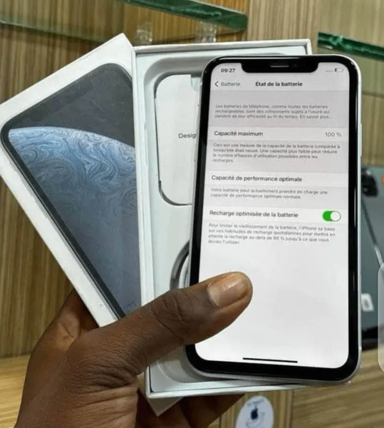 iPhone XR