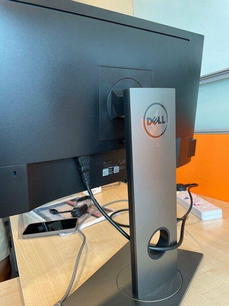 Dell 23 Inches Monitor