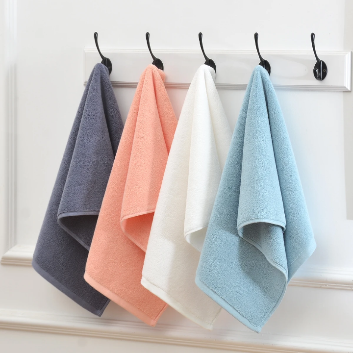 Lot de Serviettes Multicolores