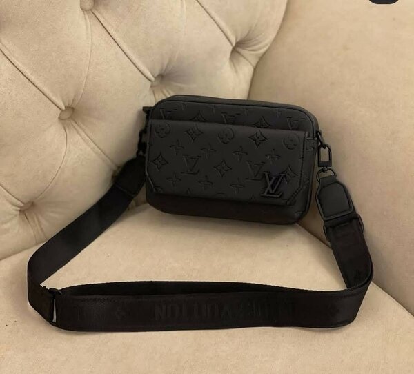 Sacoche Louis Vuitton
