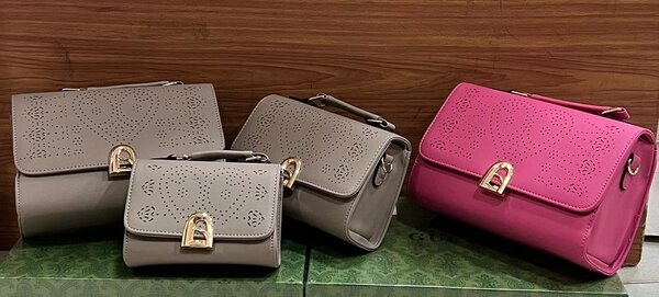 Ladies hangbag