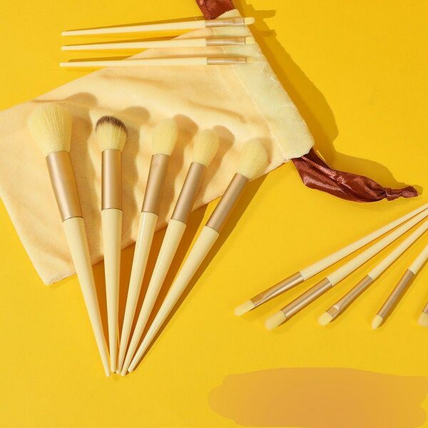 Makeup Brush Set  Beauty Tool