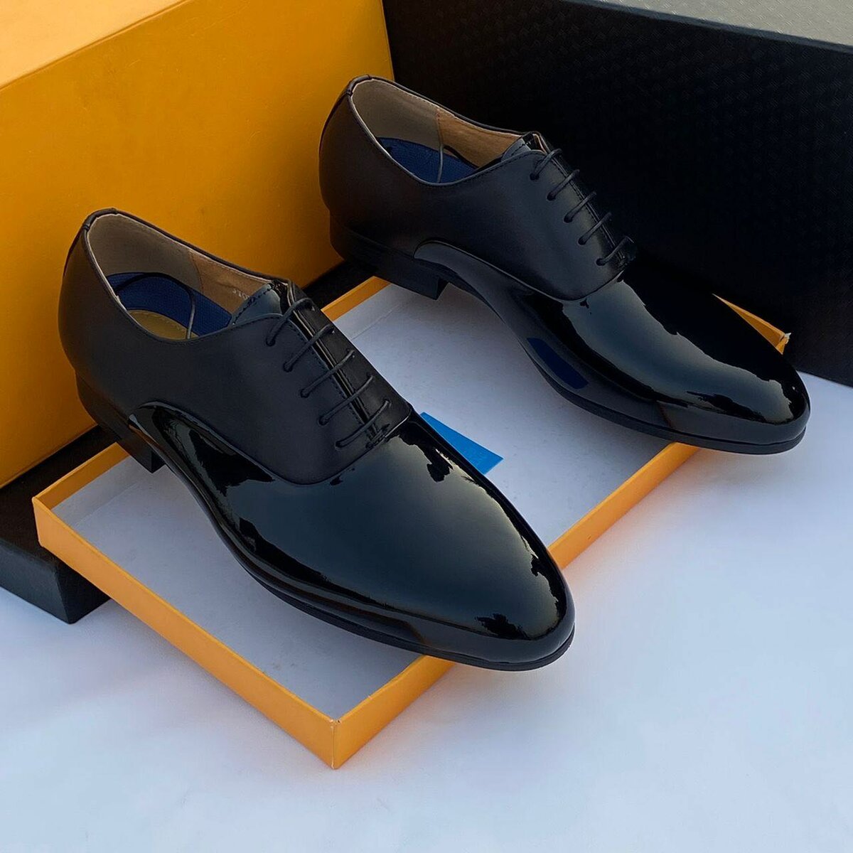 Men shoes