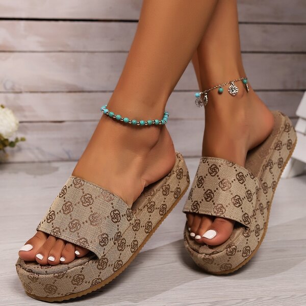 Large thick women shoes