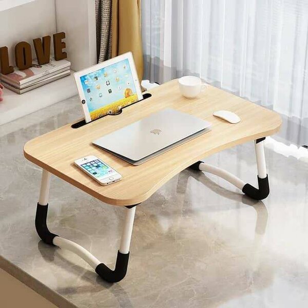 BUREAU D'ORDINATEUR