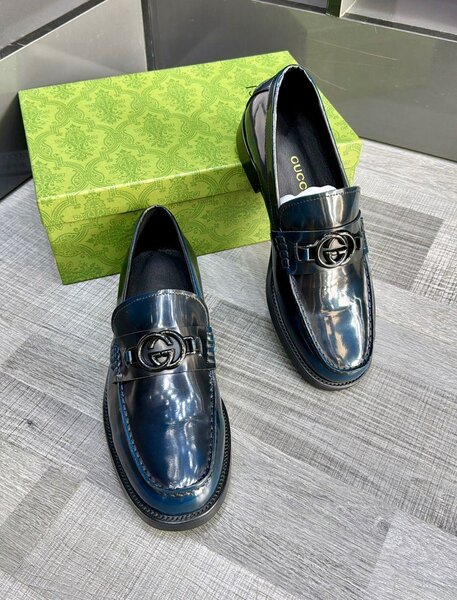 Gucci classic shoes