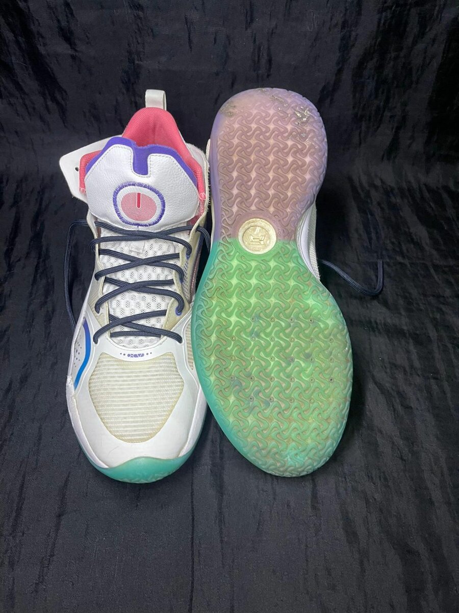 Li-ning yu shuai XV