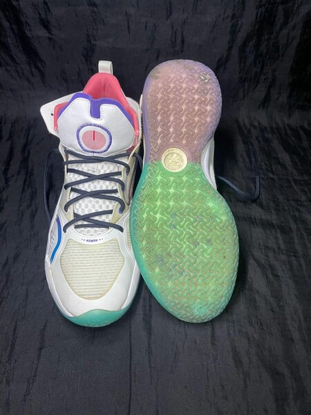 Li-ning yu shuai XV