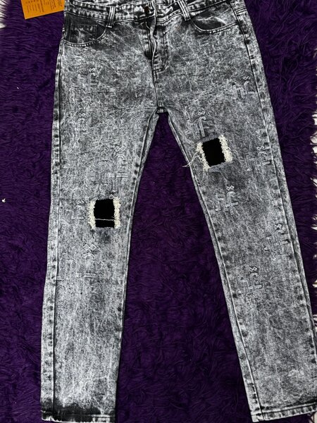 Stylish Distressed Jeans