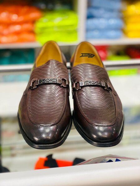 Men's shoes