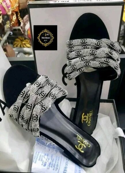 Chic Mules à Perles Élégantes