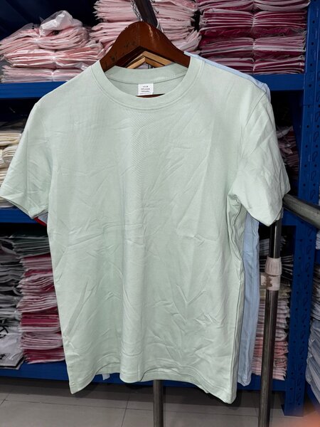 Tee-shirts