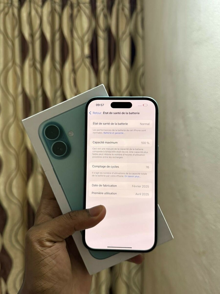 iPhone 16
