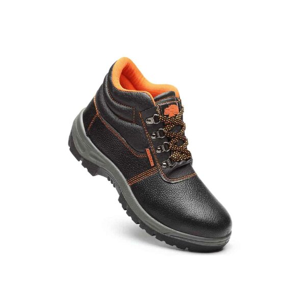 Safety boots