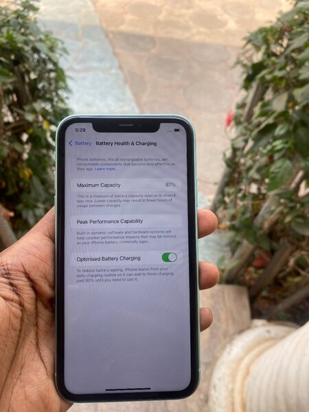 iPhone 11