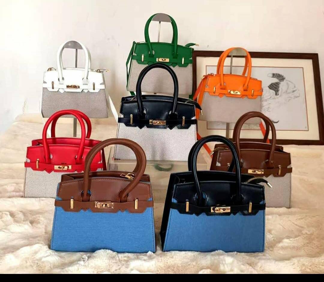 Sacs à main en cuir multicolores élégants