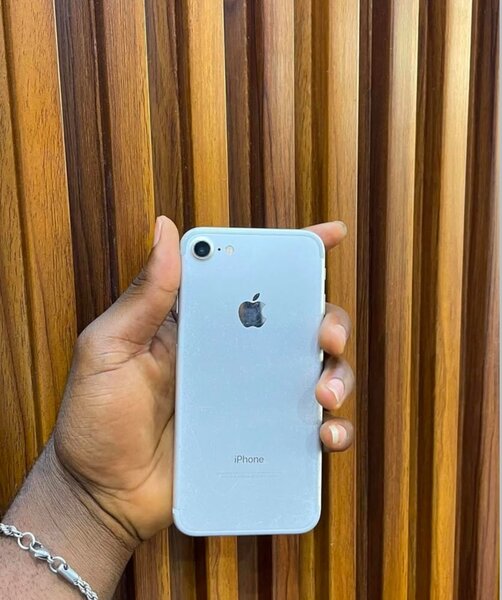 iPhone 7 128 gig