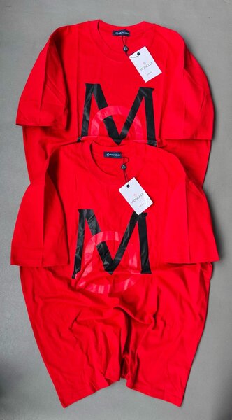 Tee-shirts