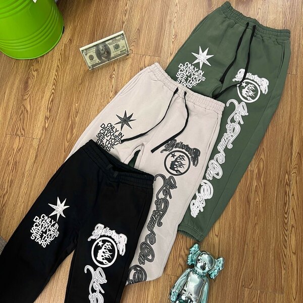SWEAT PANTS