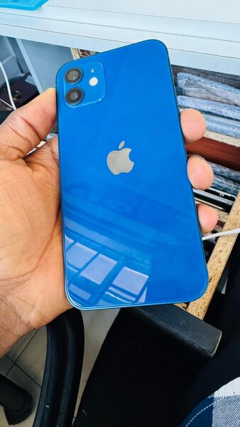 iPhone 12 64Gb