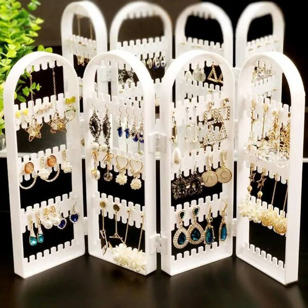 Range boucles doreilles