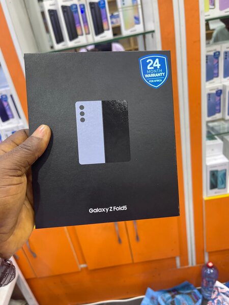 SAMSUNG Z FOLD 5