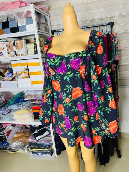 Ladies dress