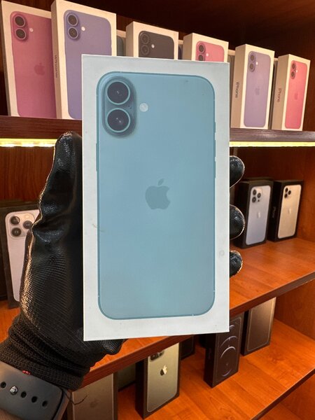 iPhone 16 128GB