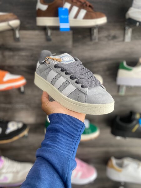 Adidas Campus