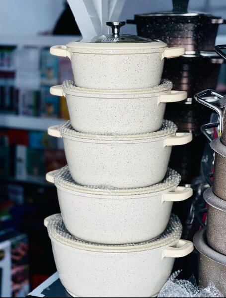 Nonstick pan