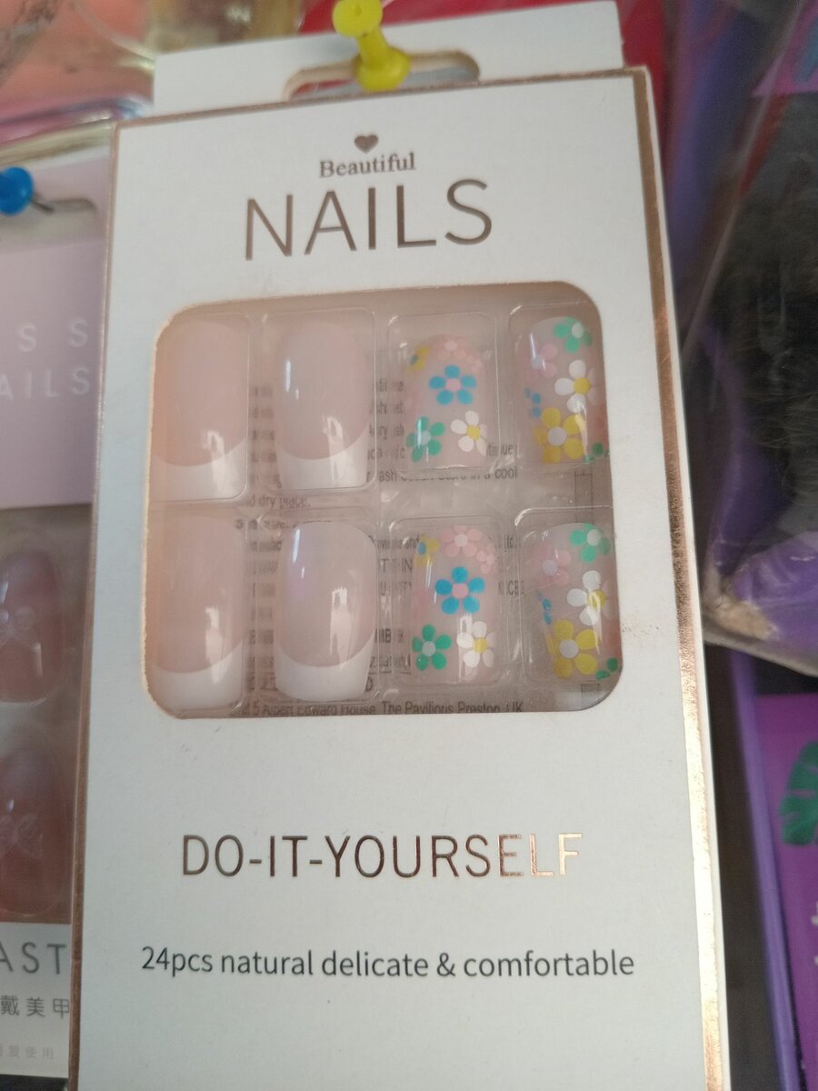 Ladies Nails