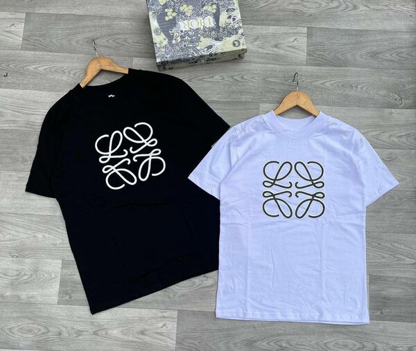 Women's t shirt