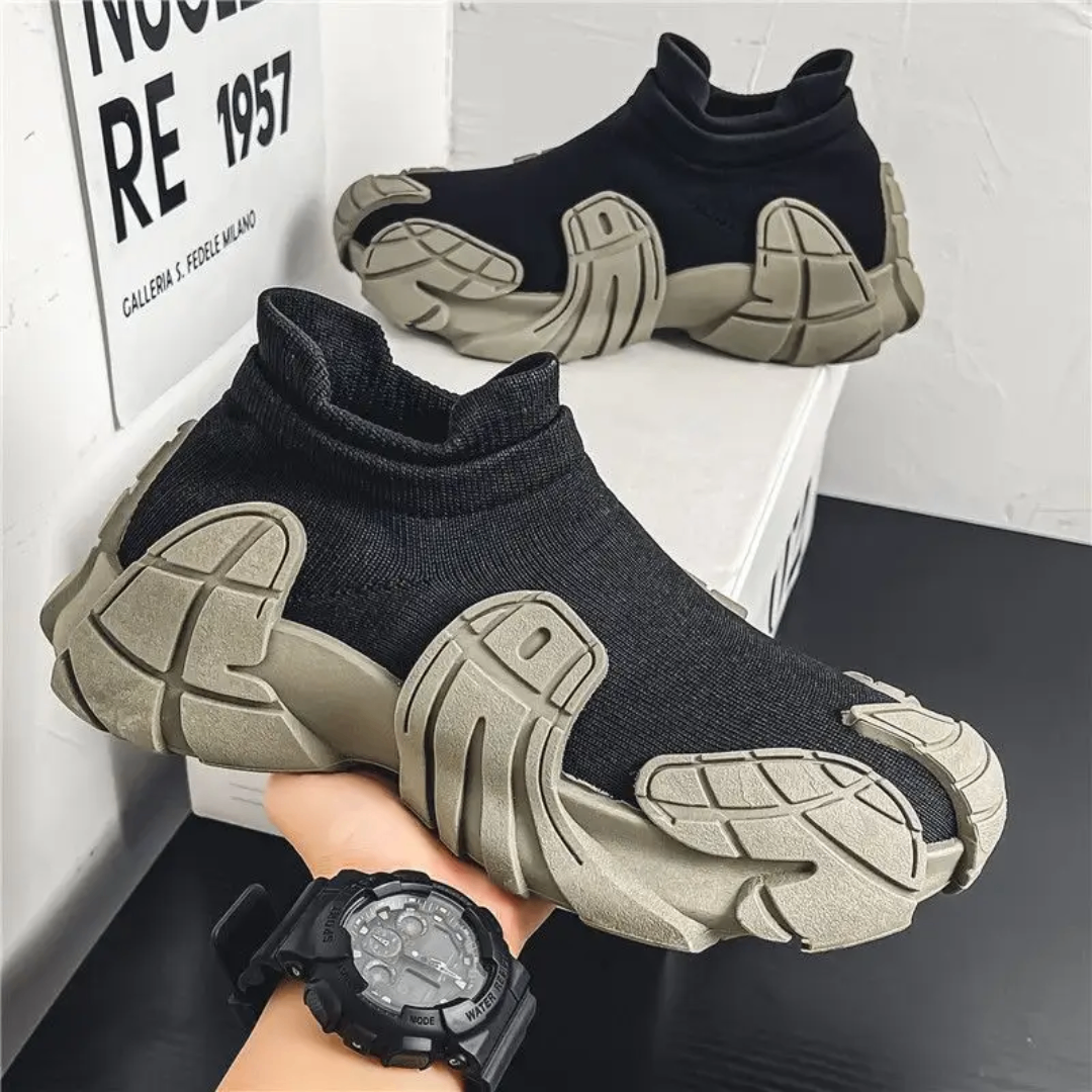 Chaussures de sport futuristes
