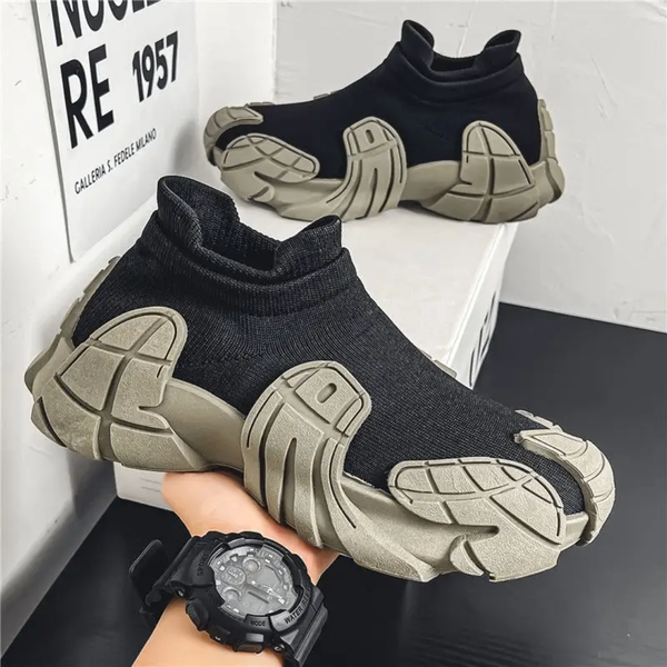Chaussures de sport futuristes