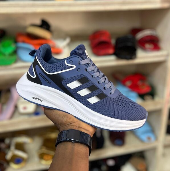 Chaussures Adidas