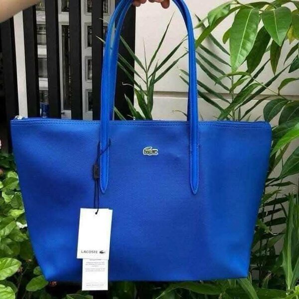 Sac Lacoste