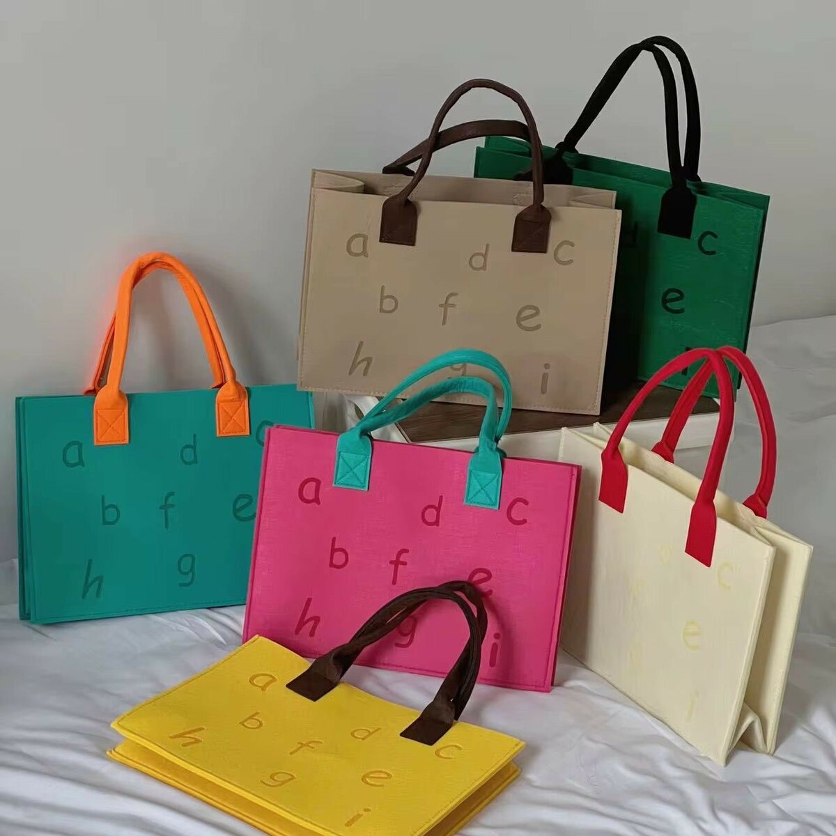 Sac fourre-tout coloré alphabet
