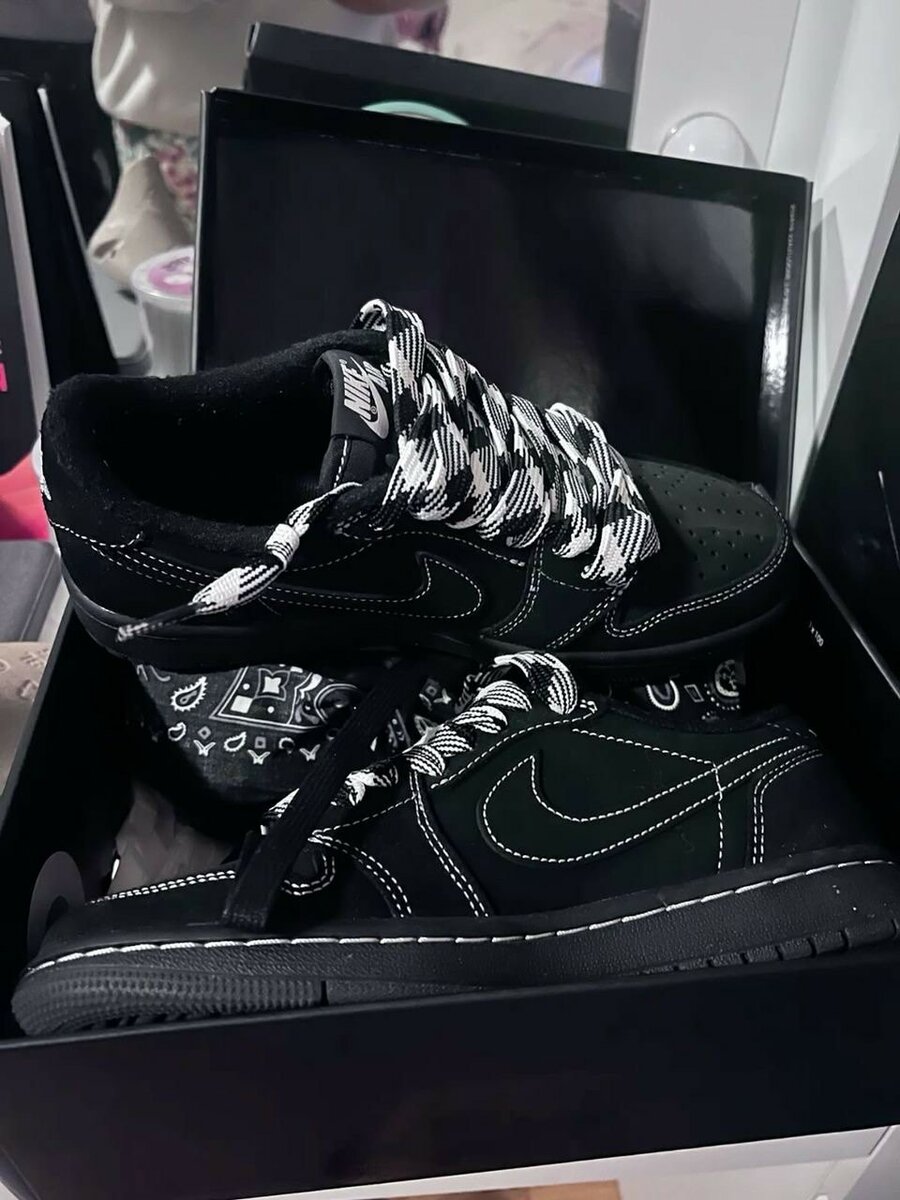 Jordan 1
