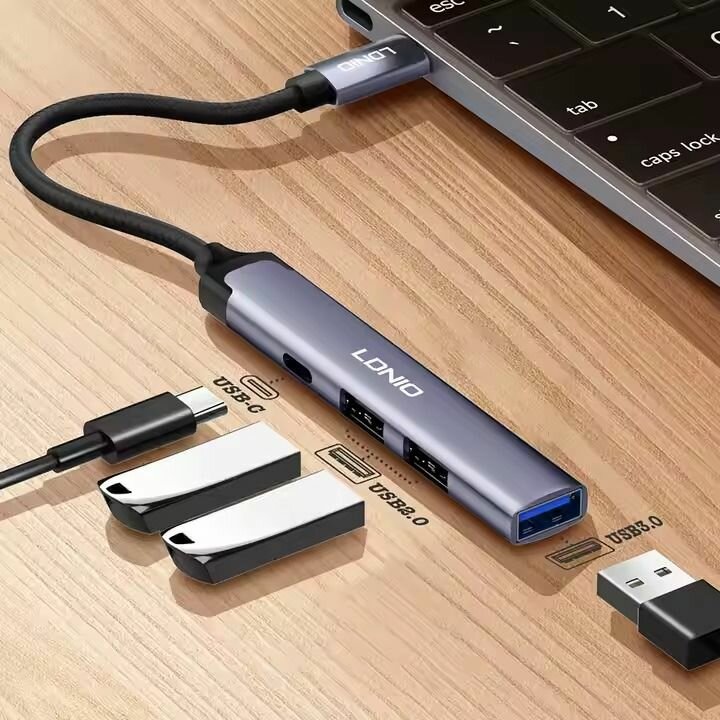 STATION D'ACCUEIL USB