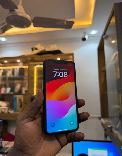 iPhone XR